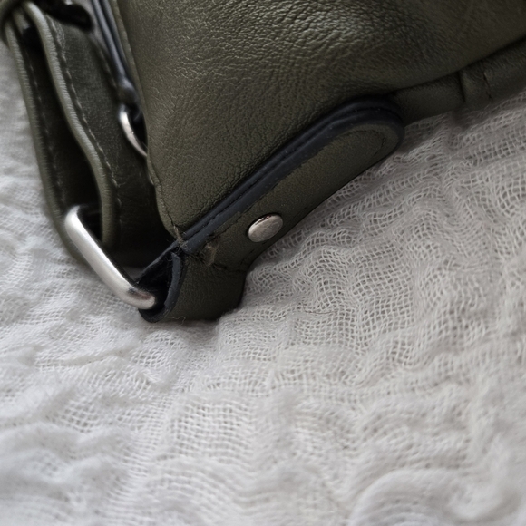 INC International Concepts Riverton‎ Crossbody Olive Green Bohemian Casual bag - Picture 11 of 16